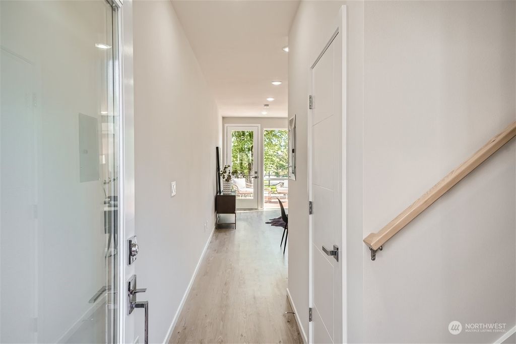Photo of 1916 S Grand Street, Seattle, WA 98144 (MLS # 2198075)