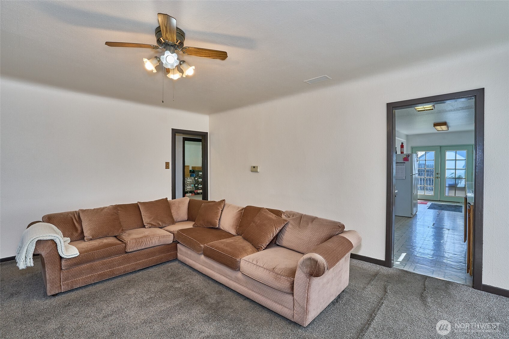 312 H St SE