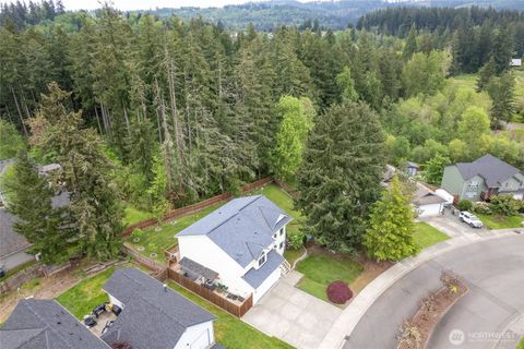 Photo of 921 Erin Lane W, Eatonville, WA 98328 (MLS # 2521056)