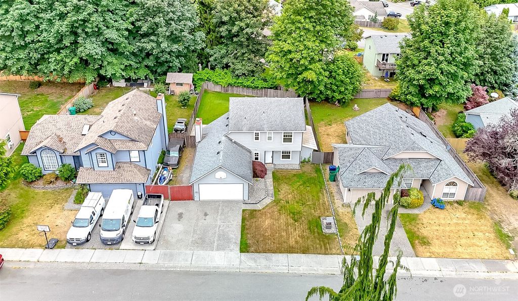 Photo of 14626 58th Drive SE, Everett, WA 98208 (MLS # 2403750)