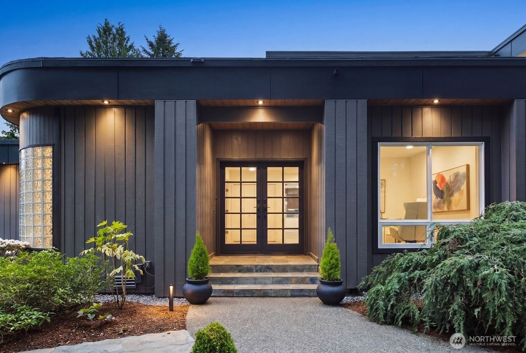 Photo of 15311 NE 173RD Street, Woodinville, WA 98072 (MLS # 2507403)