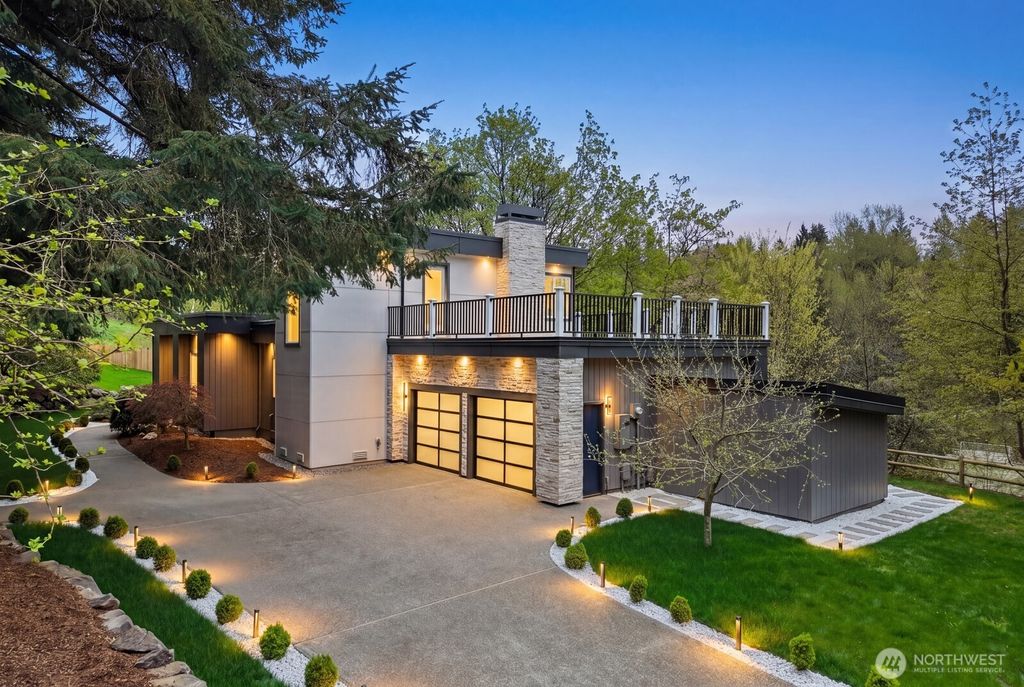 Photo of 15311 NE 173RD Street, Woodinville, WA 98072 (MLS # 2507403)