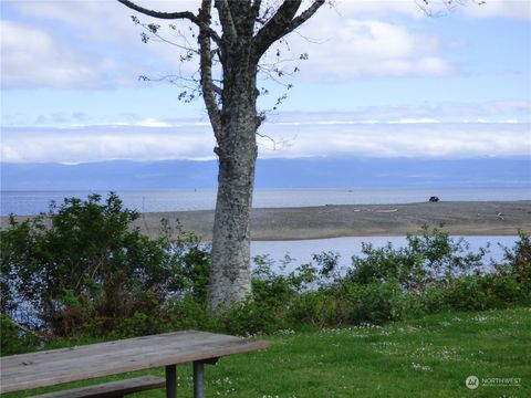 A home in Clallam Bay