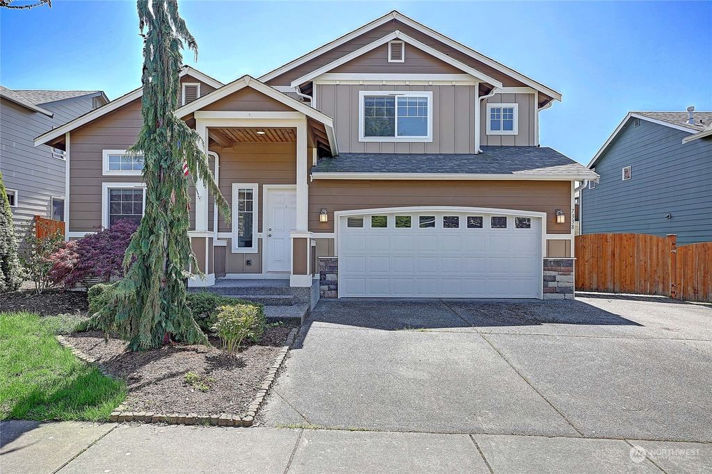 Photo of 7338 Copper Way NW, Stanwood, WA 98292 (MLS # 2070404)