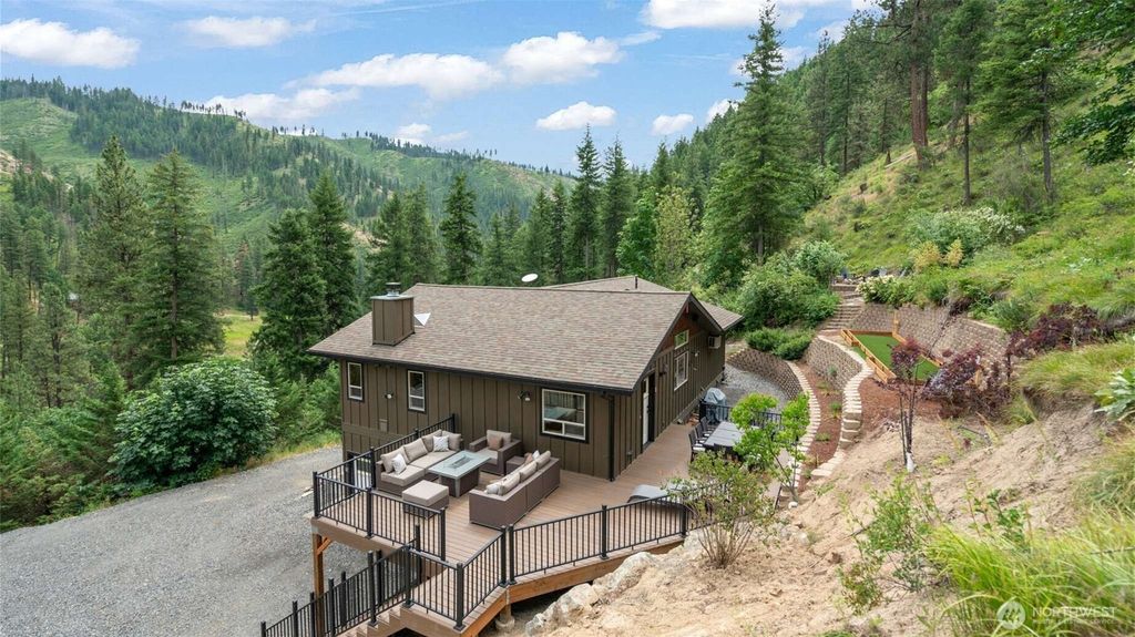 Photo of 8816 Derby Canyon Road, Peshastin, WA 98847 (MLS # 2490860)