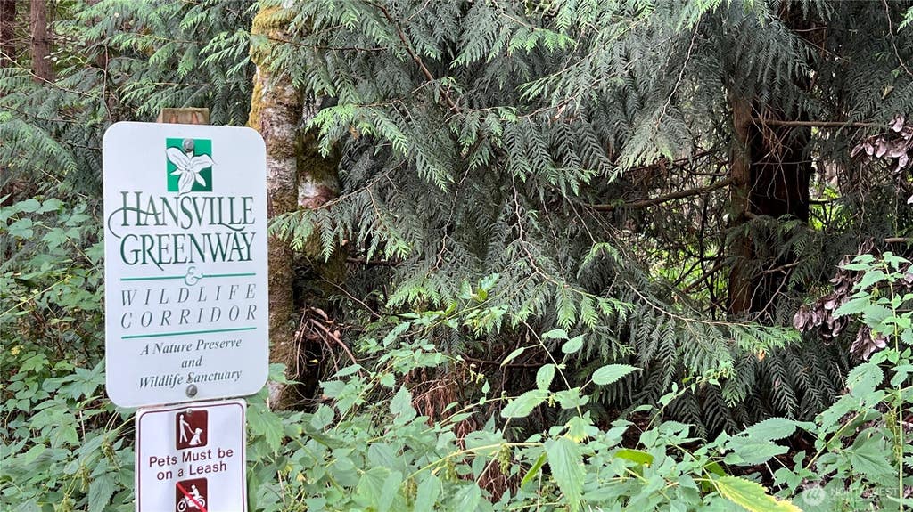 Photo of 5981 NE Spruce DR DR, Hansville, WA 98340 (MLS # 2569287)