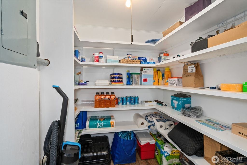 Photo of 450 Cedar Street, Toledo, WA 98591 (MLS # 2510104)