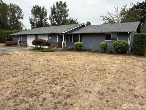 Photo of 10135 Meadowside Lane SW, Rochester, WA 98579 (MLS # 2582590)