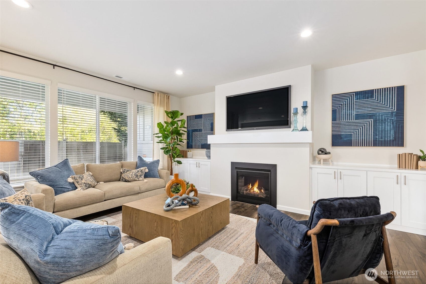 1169 68th Loop SE 19