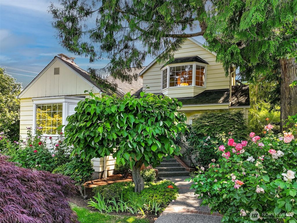 Photo of 4412 43rd Avenue NE, Seattle, WA 98105 (MLS # 2392854)