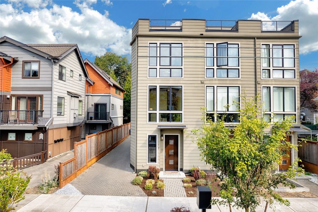 Photo of 618 N 49th Street, Seattle, WA 98103 (MLS # 2420581)