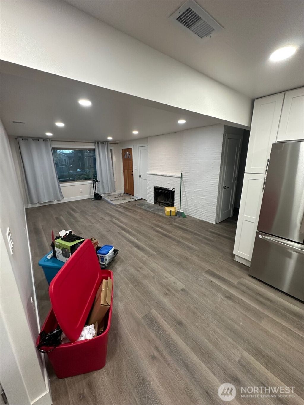 Photo of 9224 36th Avenue S, Seattle, WA 98118 (MLS # 2346936)