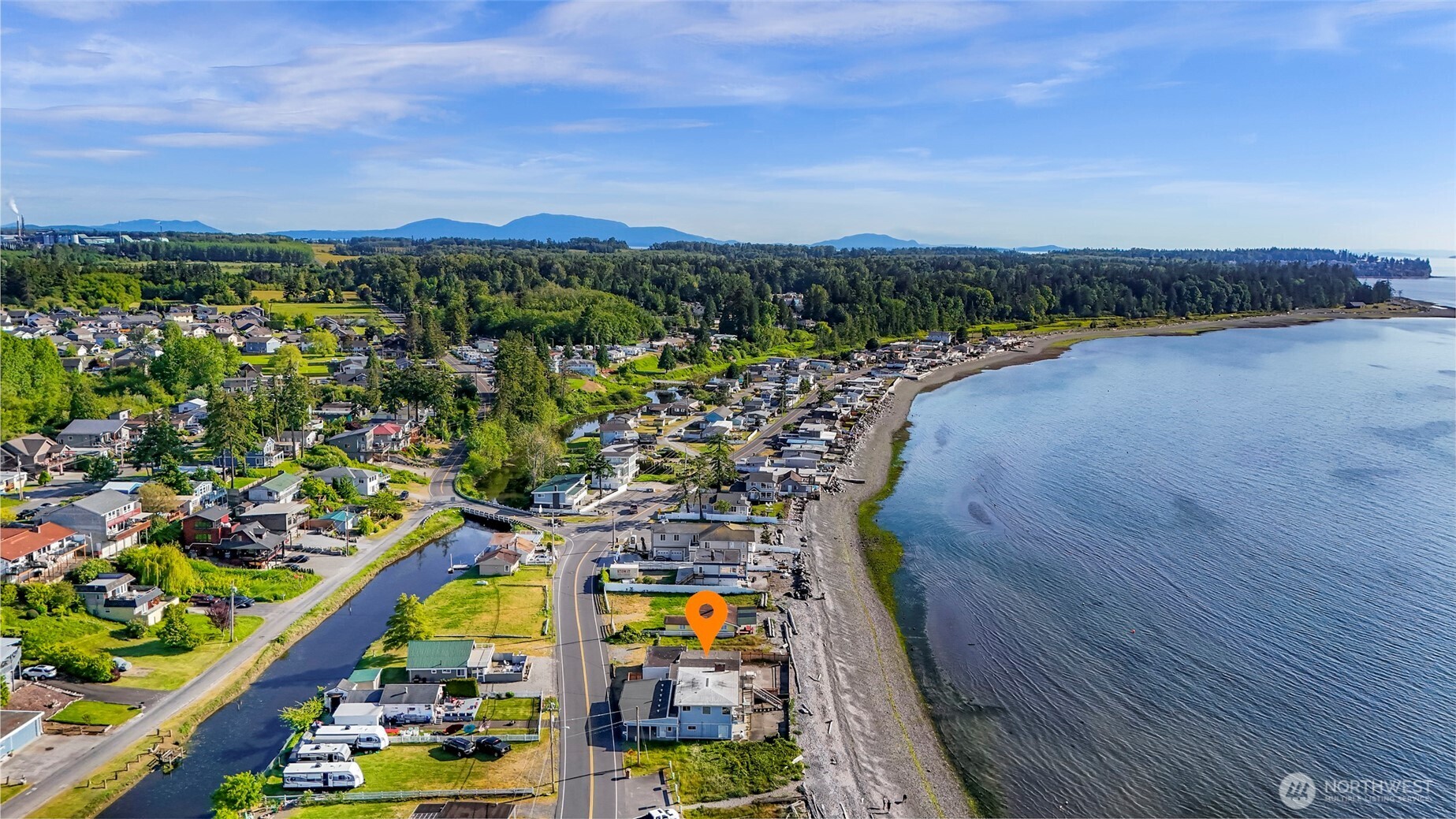 Blaine, Washington 98230, United States, 2 Bedrooms Bedrooms, ,1 BathroomBathrooms,Residential,Active,137424