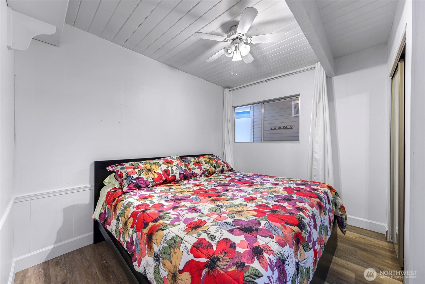 Blaine, Washington 98230, United States, 2 Bedrooms Bedrooms, ,1 BathroomBathrooms,Residential,Active,137424