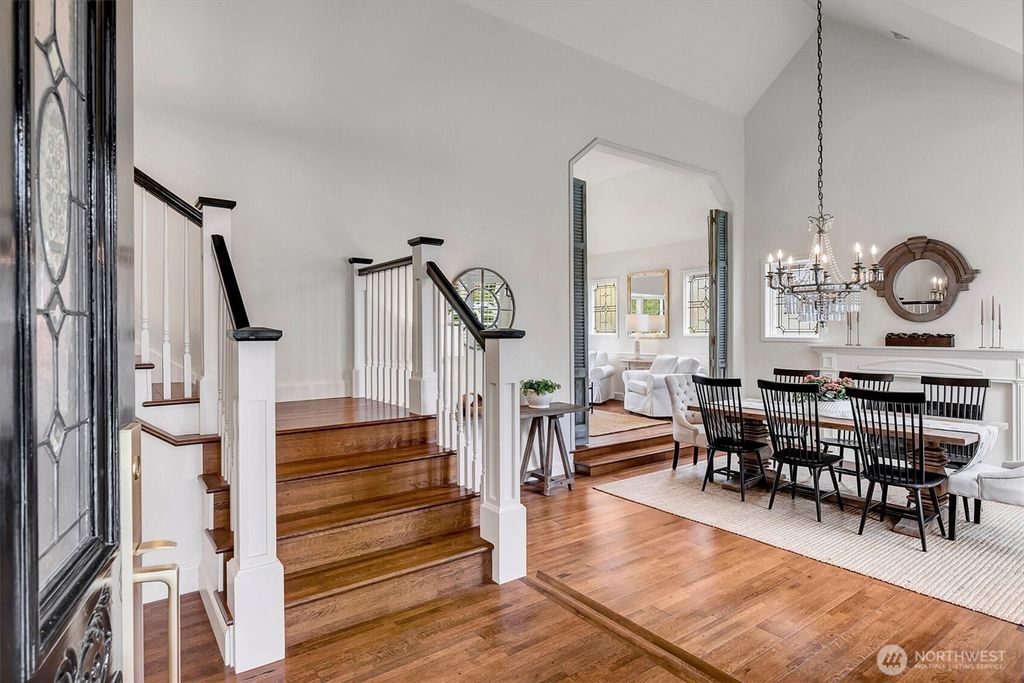 Photo of 14127 205th Avenue NE, Woodinville, WA 98077 (MLS # 2507525)