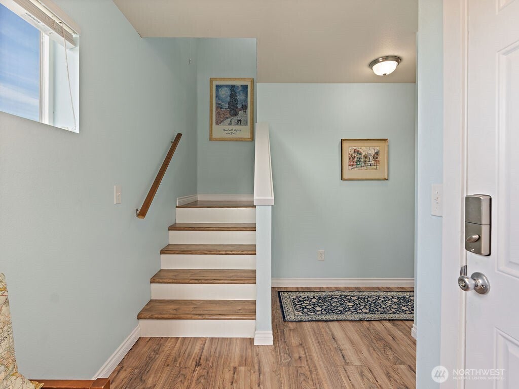 Photo of 7123 18th Place SE, Lake Stevens, WA 98258 (MLS # 2587593)