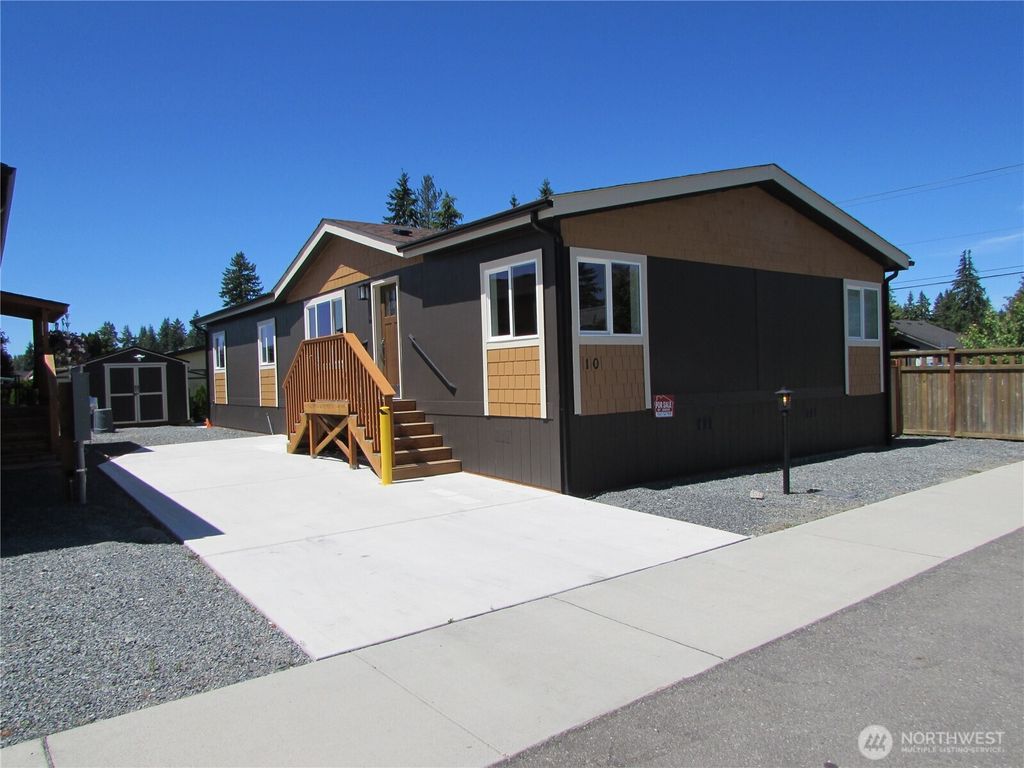 Photo of 4424 84TH Street NE #10, Marysville, WA 98270 (MLS # 2390620)