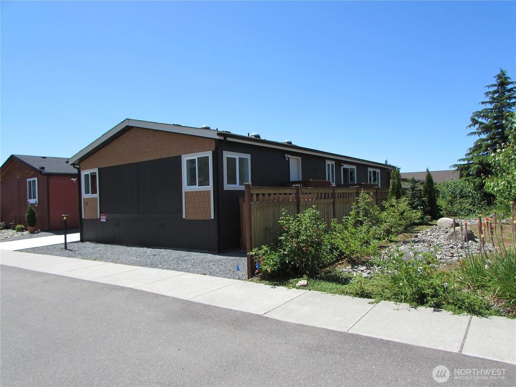 Photo of 4424 84TH Street NE #10, Marysville, WA 98270 (MLS # 2390620)