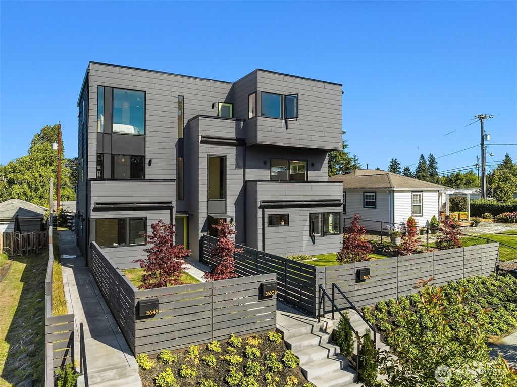Photo of 3650 51st Avenue SW #B, Seattle, WA 98116 (MLS # 2366492)