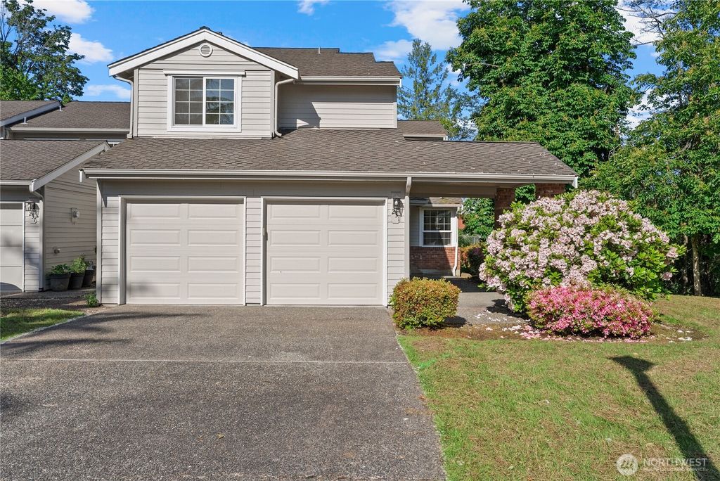 Photo of 231 145th Place SE, Bellevue, WA 98007 (MLS # 2525362)