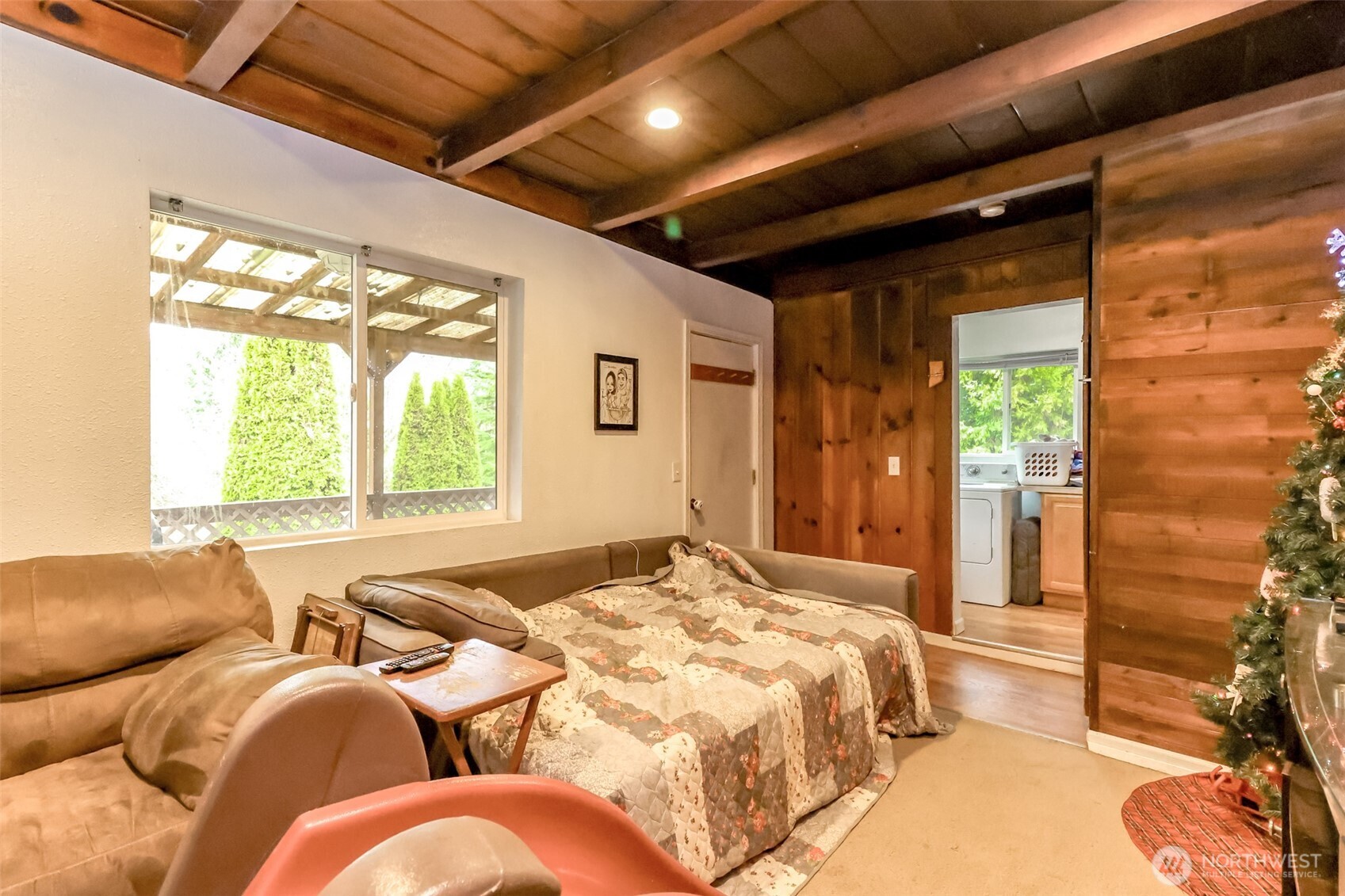 11005 Jovita Boulevard E