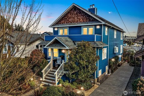 Photo of 3532 Meridian Avenue N, Seattle, WA 98103 (MLS # 2480744)