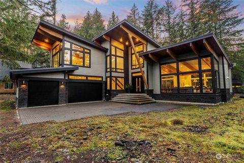 62315 Mountain Beaver Way E Greenwater WA 98022