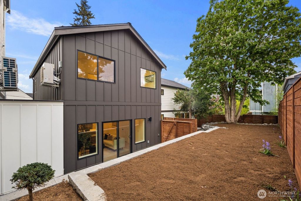 Photo of 9024 Corliss Avenue N #B, Seattle, WA 98103 (MLS # 2517357)