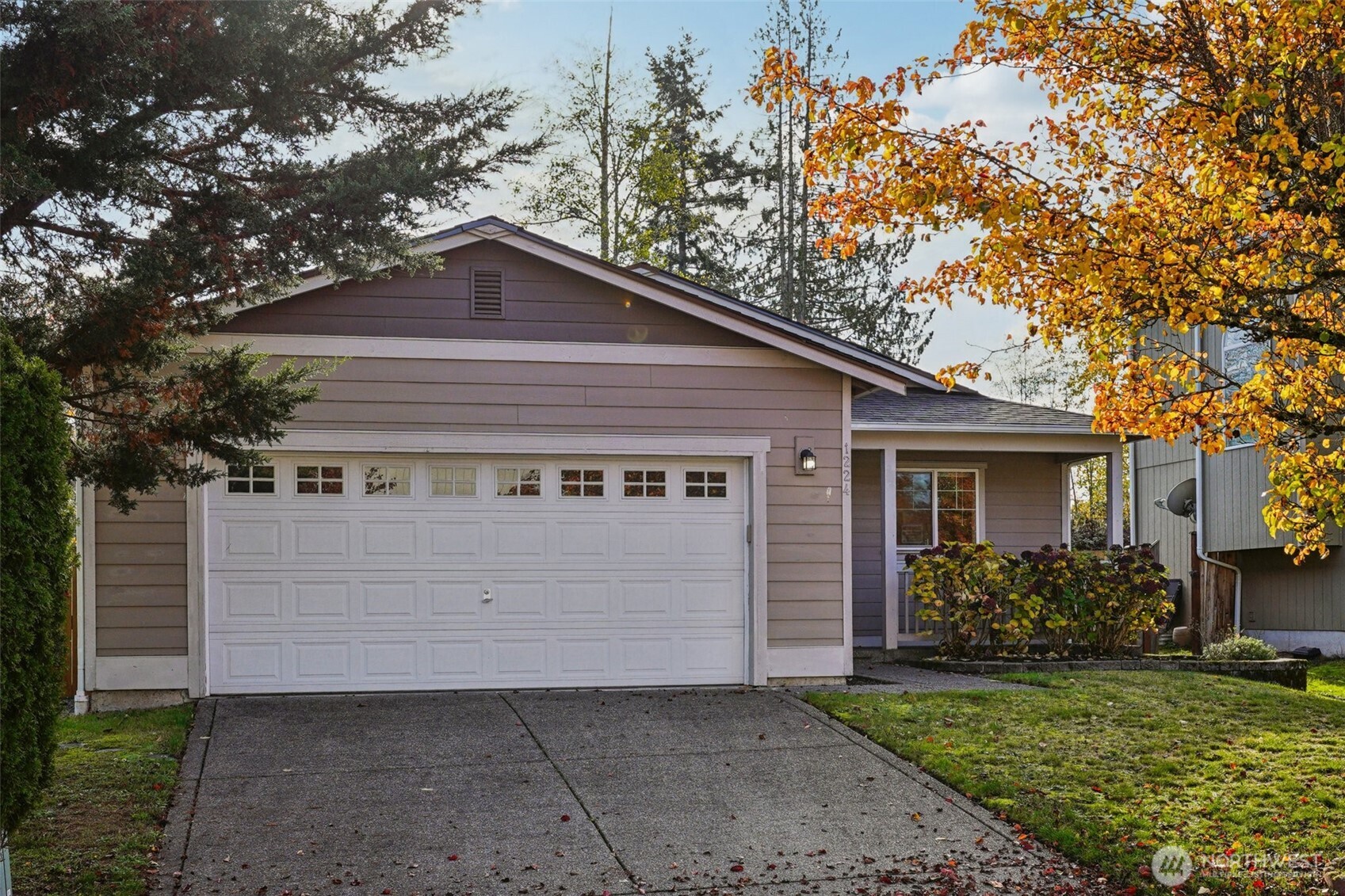 1224 183rd Street Ct E