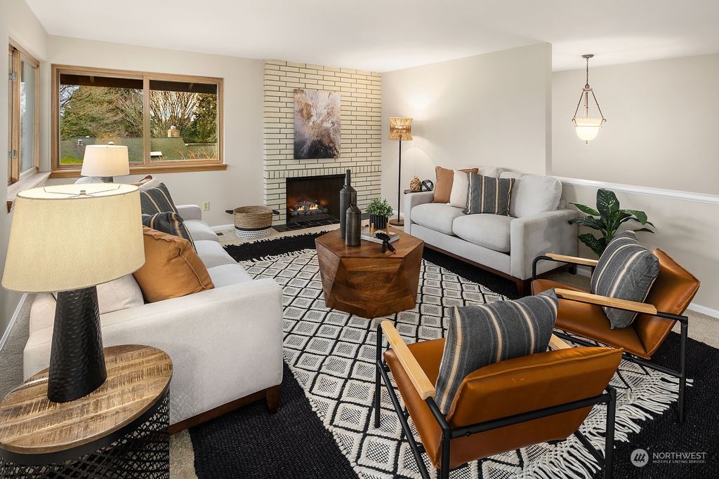 Photo of 1846 138th Place SE, Bellevue, WA 98005 (MLS # 2187717)