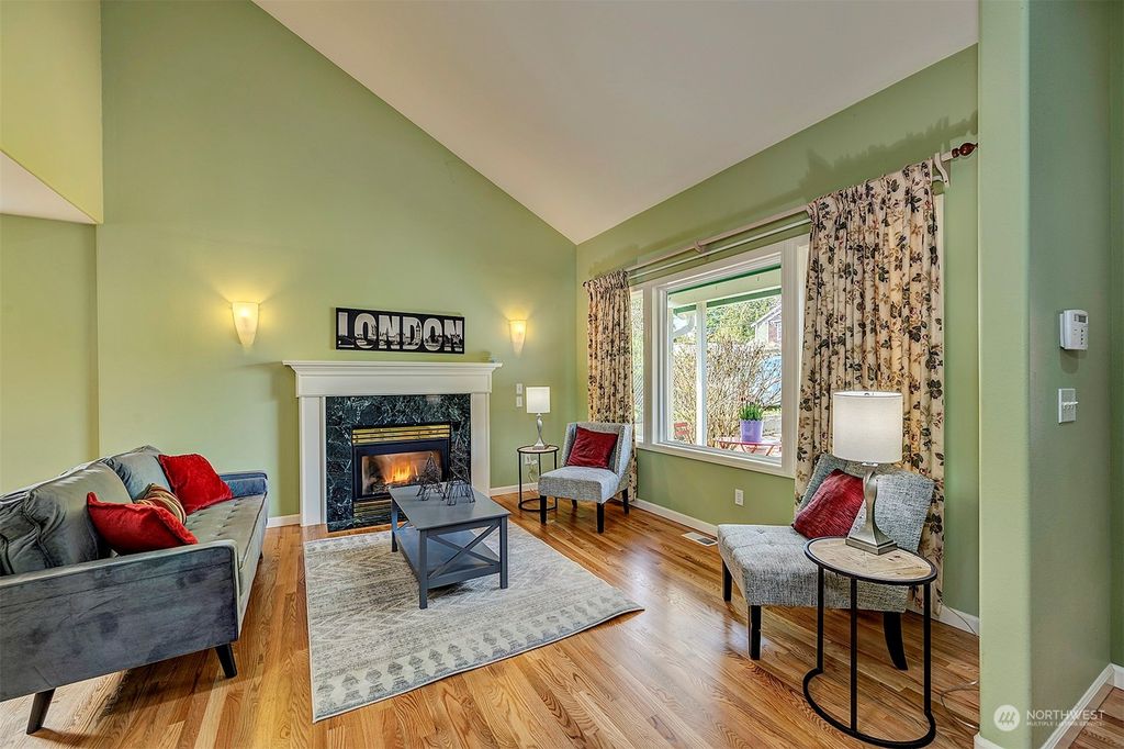 Photo of 3225 NE 90th Street, Seattle, WA 98115 (MLS # 2051295)