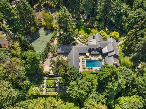 Photo of Mercer Island, WA 98040 (MLS # 2578448)