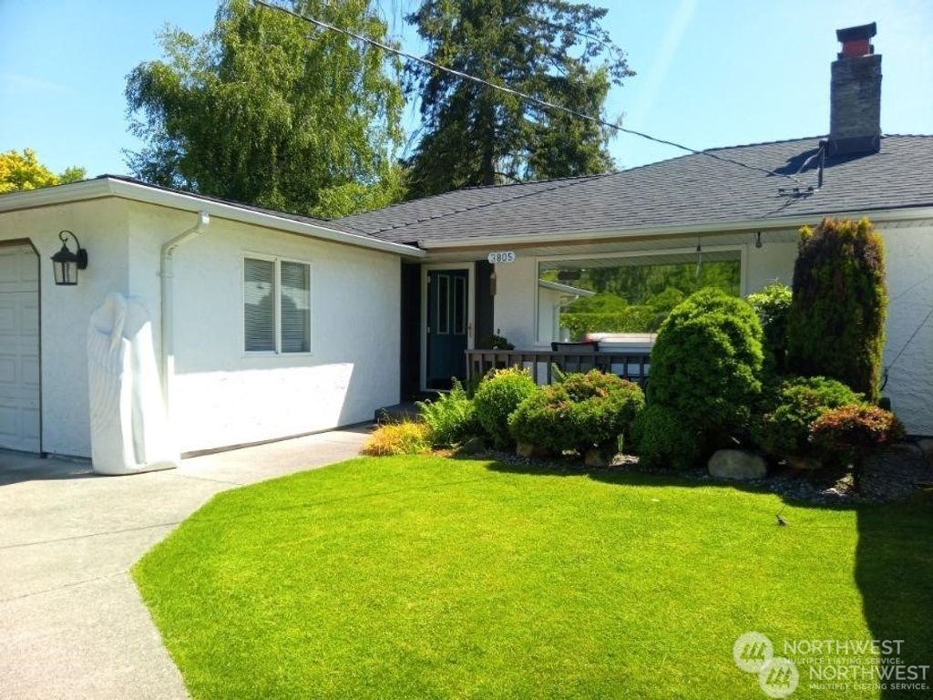 Photo of 3805 S 150th Street, Tukwila, WA 98188 (MLS # 2208138)