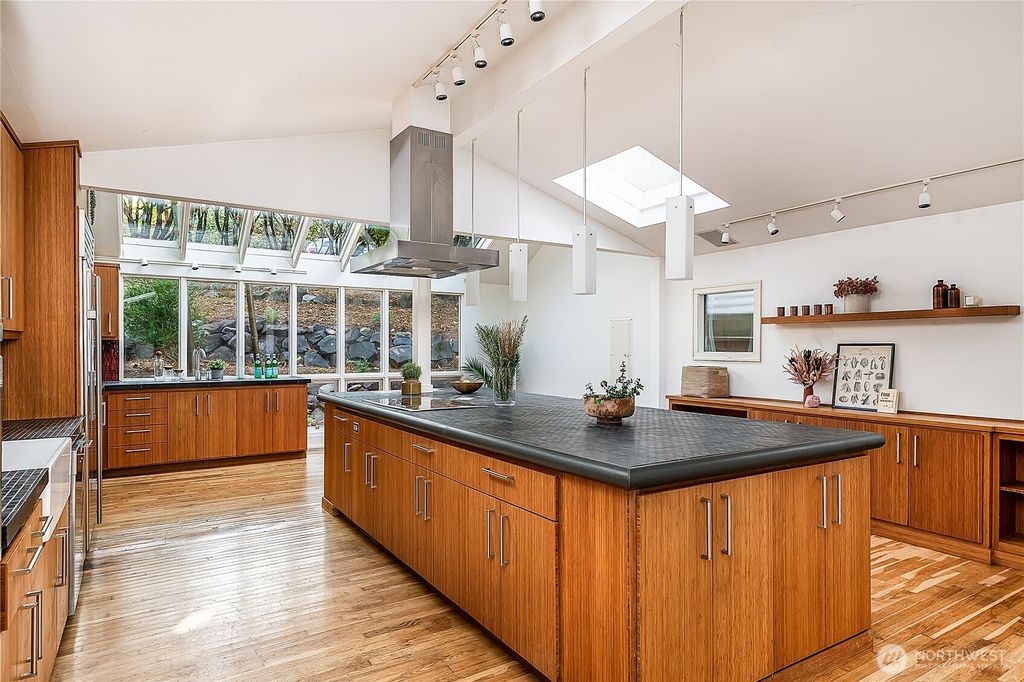 Photo of 9521 25th Avenue NW, Seattle, WA 98117 (MLS # 2443214)