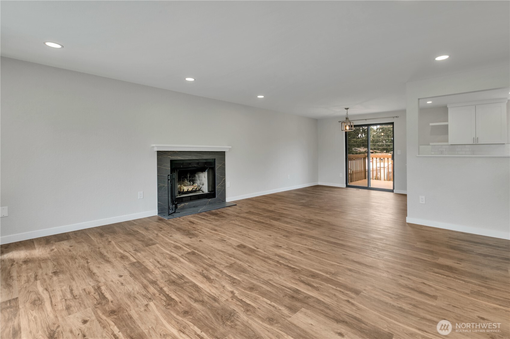 1811 162nd Street E