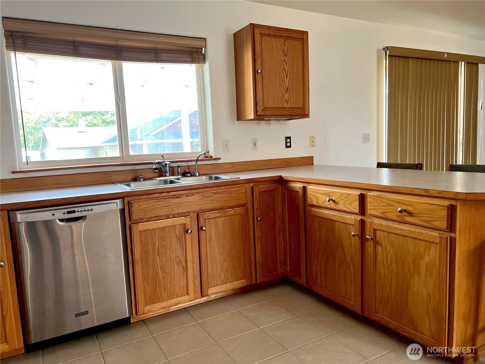 878 Mount Olympus Avenue SE