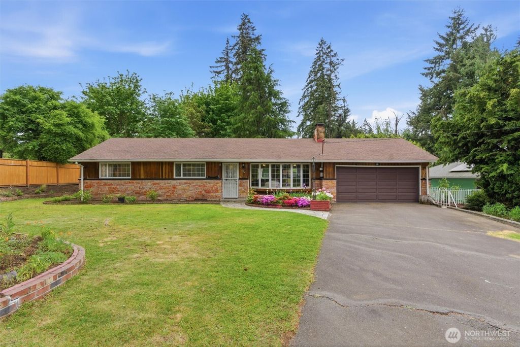 Photo of 304 Wildcat Street SE, Lacey, WA 98503 (MLS # 2523630)