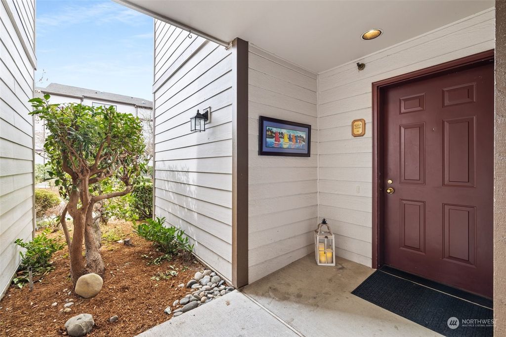 Photo of 3935 226th Place SE #114, Issaquah, WA 98029 (MLS # 2047939)