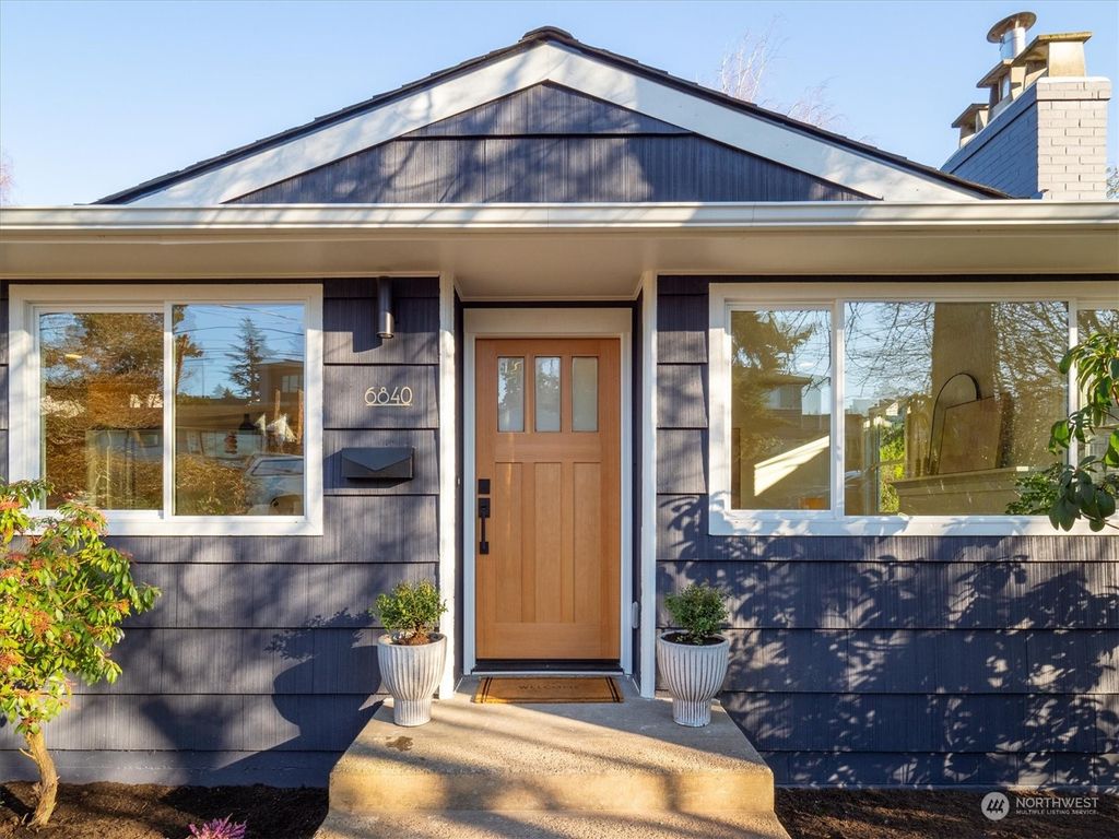 Photo of 6840 37th Avenue NE, Seattle, WA 98115 (MLS # 2327188)