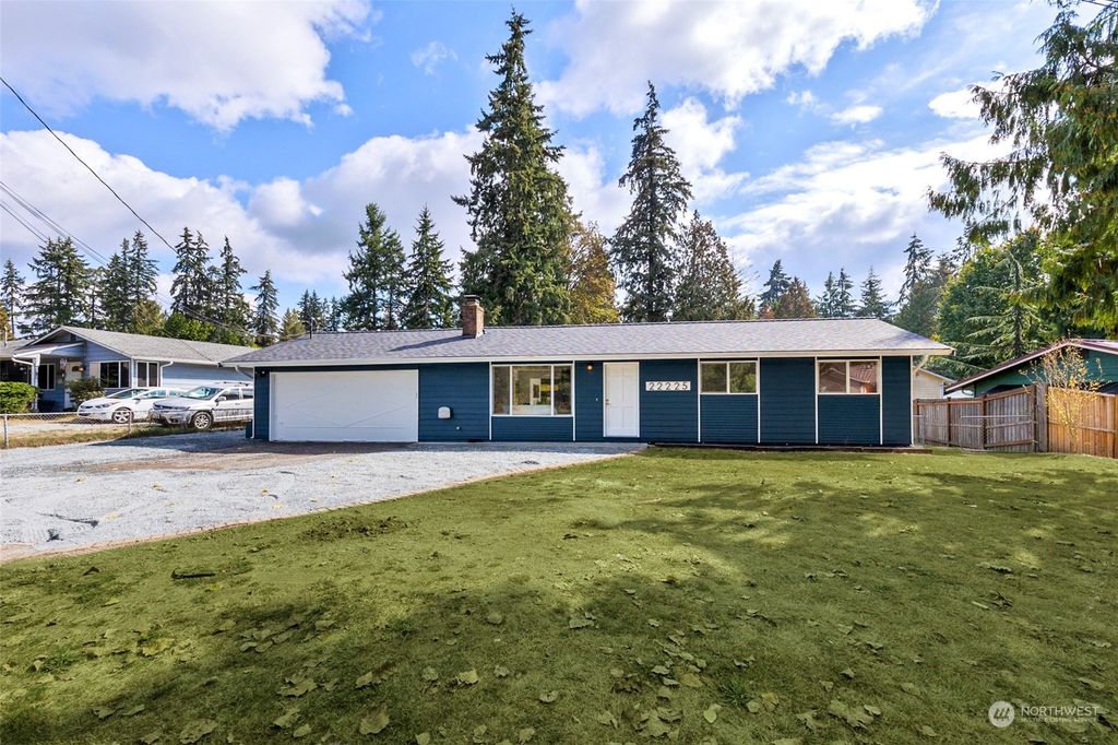 Photo of 22225 Locust Way, Lynnwood, WA 98036 (MLS # 2002711)