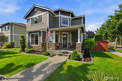 Photo of 15217 Daffodil Street Ct E, Sumner, WA 98390 (MLS # 2553704)