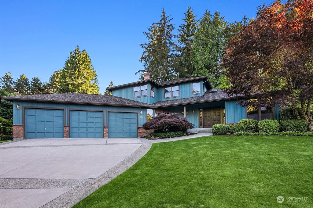 Photo of 3045 Quinalt Court SW, Issaquah, WA 98027 (MLS # 2285606)