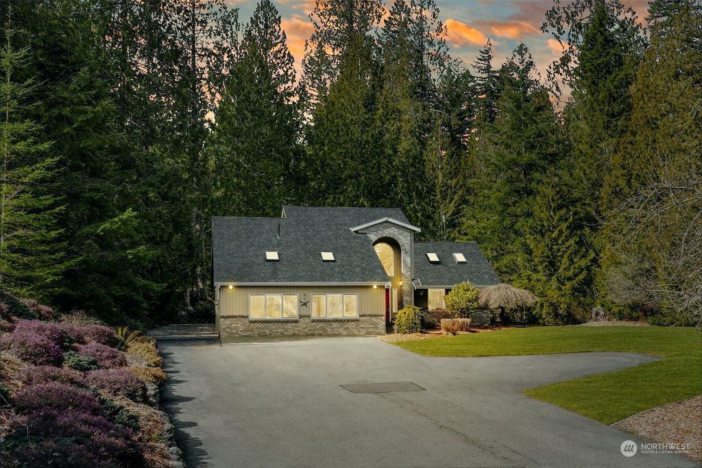 Photo of 24235 SE 248th Street, Maple Valley, WA 98038 (MLS # 2043633)