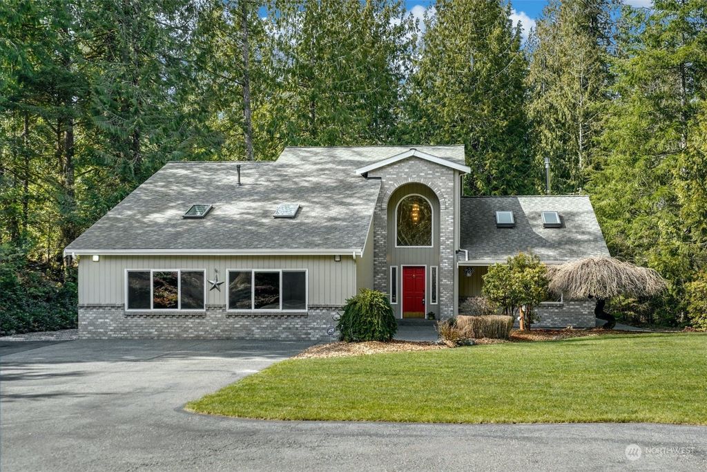 Photo of 24235 SE 248th Street, Maple Valley, WA 98038 (MLS # 2043633)