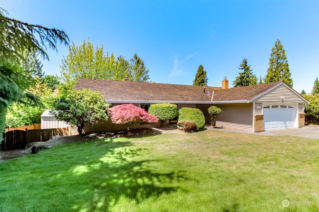 Photo of 4717 149th Avenue SE, Bellevue, WA 98006 (MLS # 2077765)