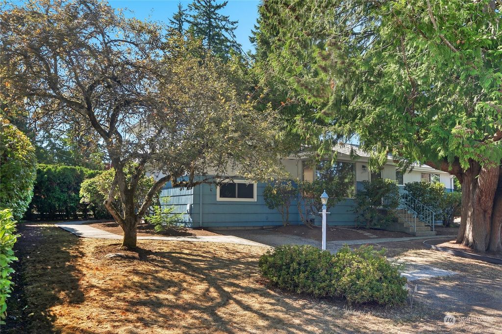 Photo of 19001 Wallingford Avenue N, Shoreline, WA 98133 (MLS # 2143666)