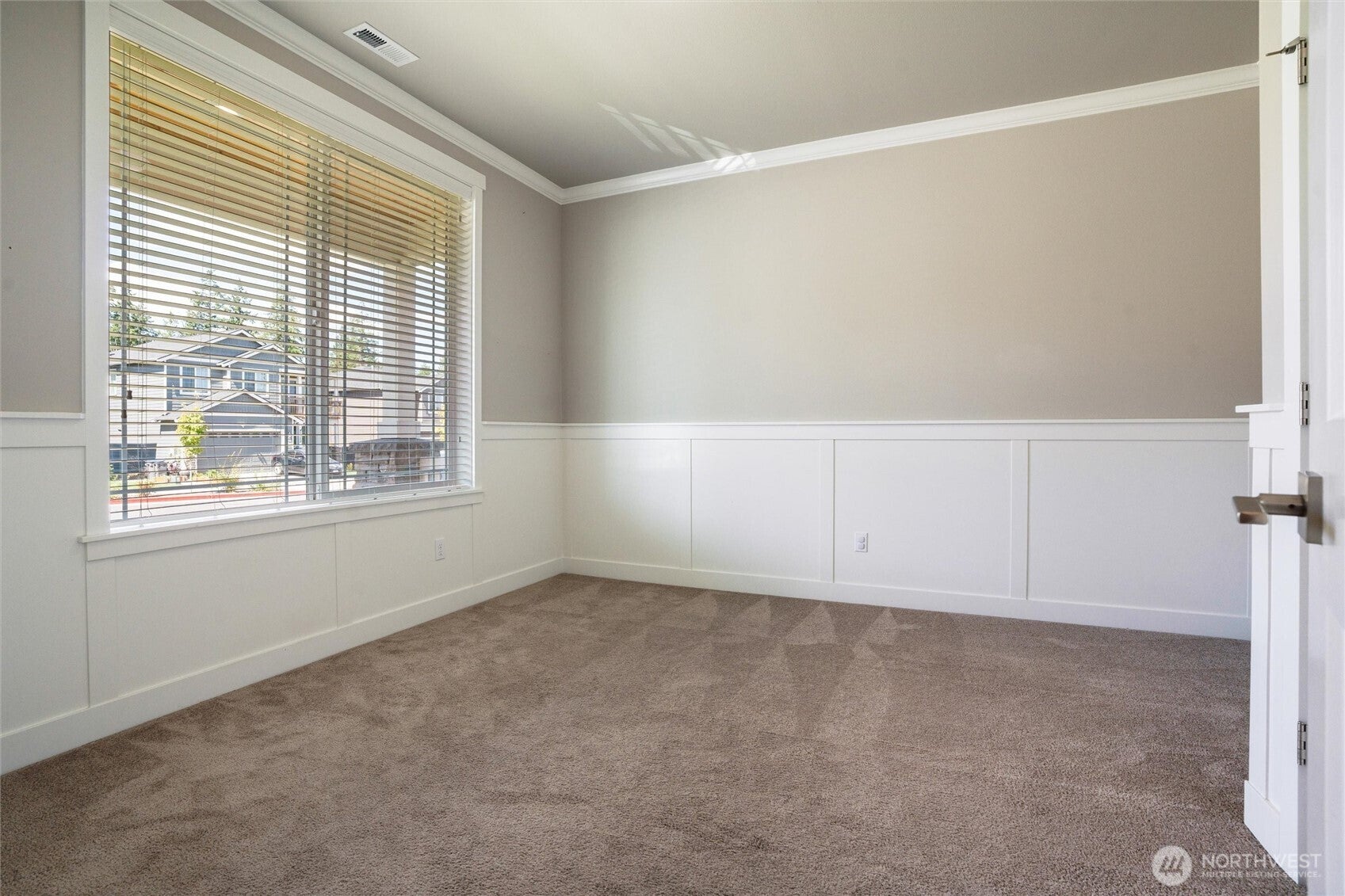 1407 Baker Heights Loop
