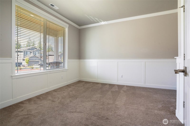 1407 Baker Heights Loop