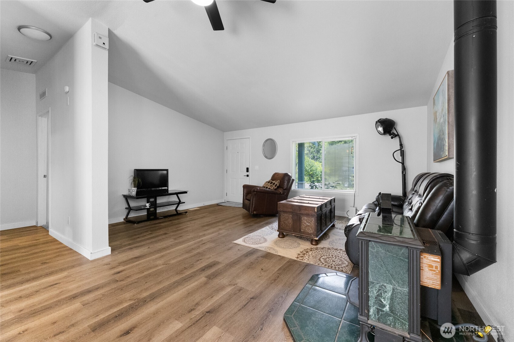 16037 Vail Loop Road SE