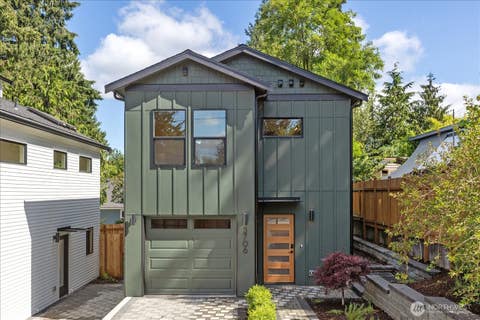 Photo of 3706 NE 137th Street, Seattle, WA 98125 (MLS # 2543073)